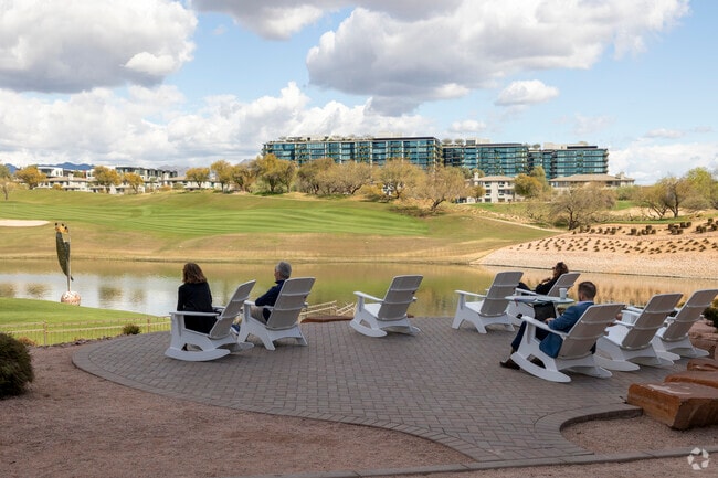Take a staycation at The Westin Kierland Resort & Spa in the heart of the Kierland neighborhood.