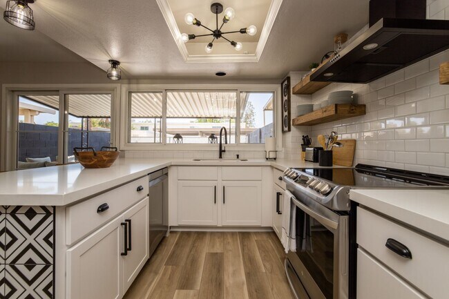 5038 N 83rd St, Scottsdale, AZ 85250 - photo 4