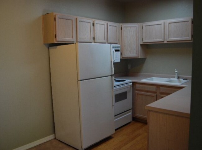 150 S 800 E unit Trolley Regent, Salt Lake City, UT 84102 - photo 3