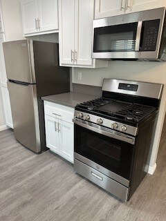 5720 Yolanda Ave Unit A, Los Angeles, CA 91356