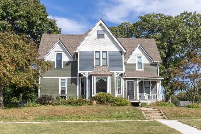 Classic homes from the 1800s are a common sight in Blue Earth’s older neighborhoods.