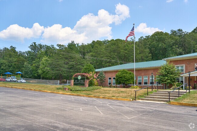 Mt. Aetna Adventist School serves the students of Washington County, Maryland.