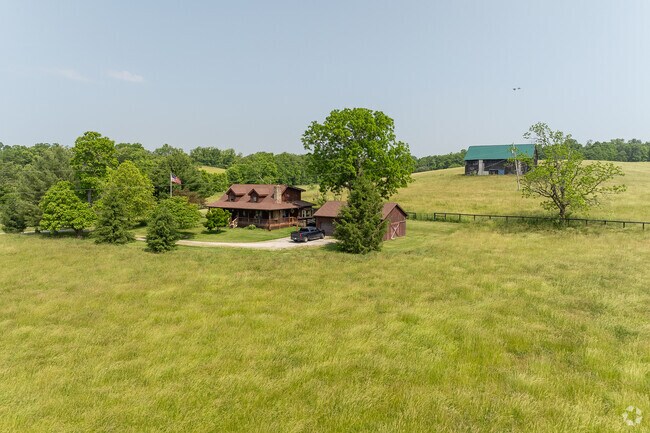 Some homes in Little Rock-Plum feature log cabin architecture.