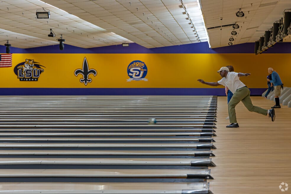 FINAL_Neighborhood_Broadmoor_100423