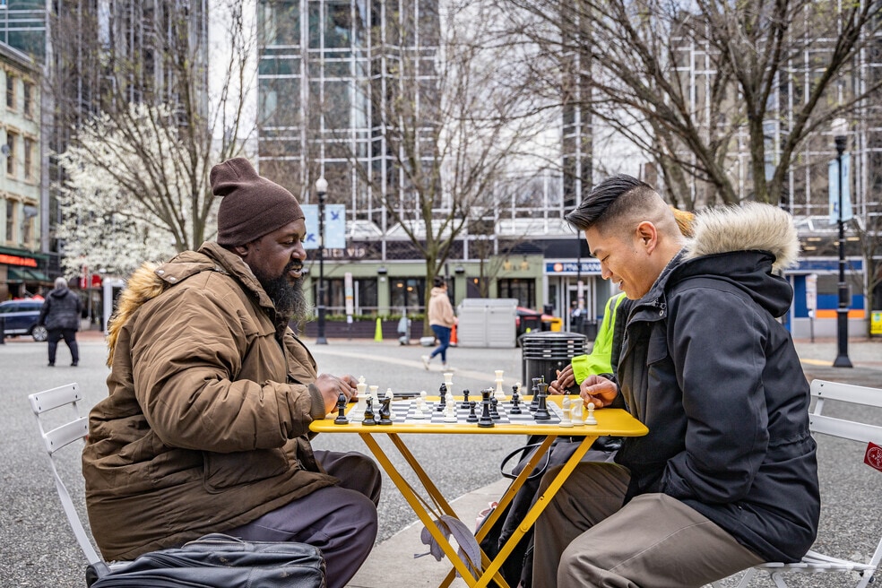 Pittsburgh_1002221_NRS_081225_V1