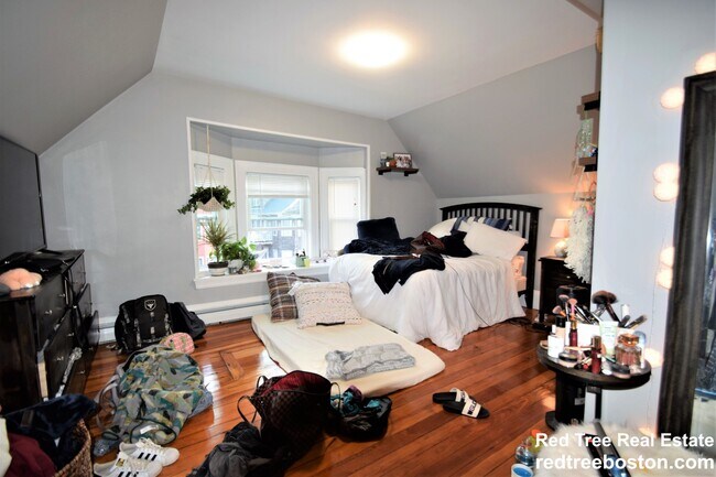 62 Mapleton St unit 3, Boston, MA 02135 - photo 7