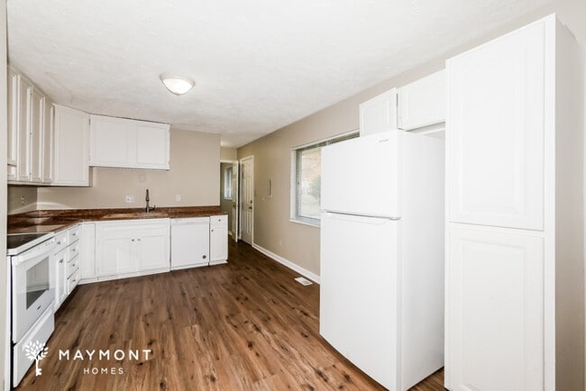 44 Hyde Park Row, Brownsburg, IN 46112 - photo 5