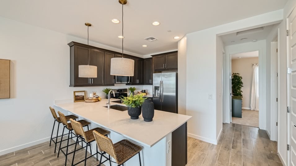 8149 E Petunia Ave unit 1082, Mesa, AZ 85212 - photo 1