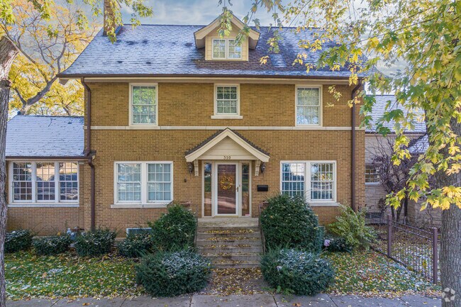 The American Four Square style of home is found in the Cathedral Area of Joliet, IL.