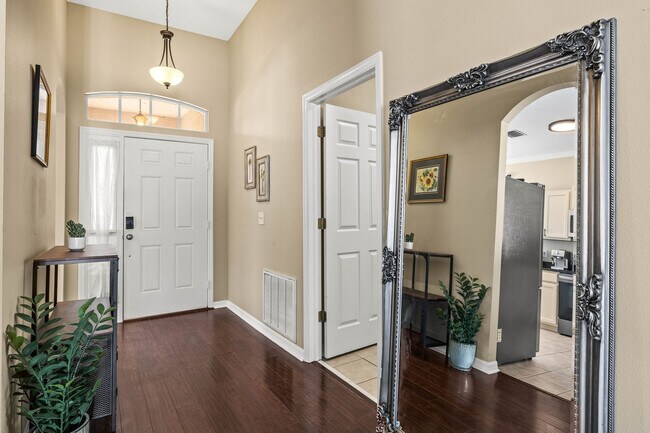 8317 Moccasin Trail Dr unit ID1227829P, Riverview, FL 33578 - photo 6