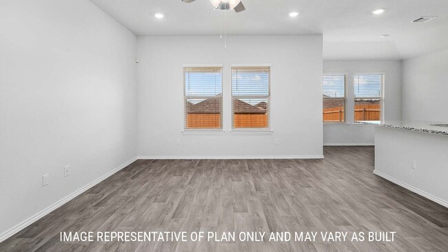 1213 Iron Horse Dr, Killeen, TX 76549 - photo 2