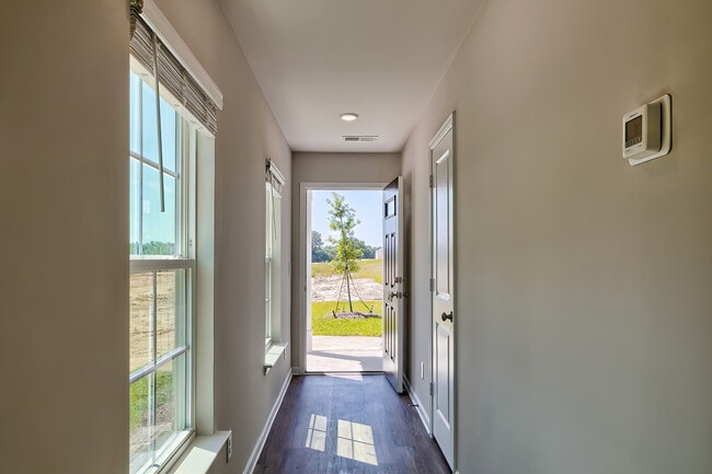 0 Longwood Rd unit 37991123, Columbia, SC 29209 - photo 2