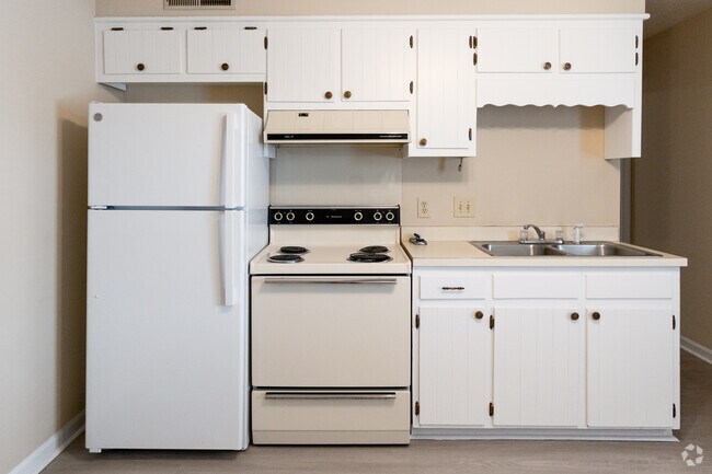 Campbell Court, Buies Creek, NC 27506 - photo 2