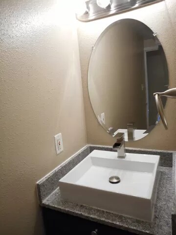 3104 Cedar St unit 1, Austin, TX 78705 - photo 2