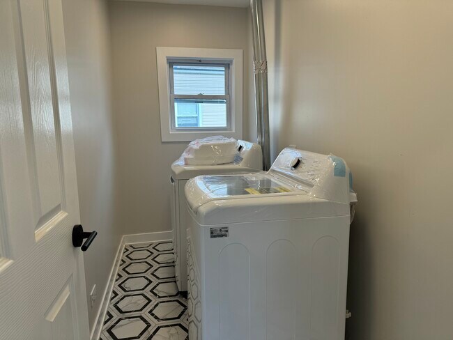 3135 S 53rd Ave unit 2, Cicero, IL 60804 - photo 6