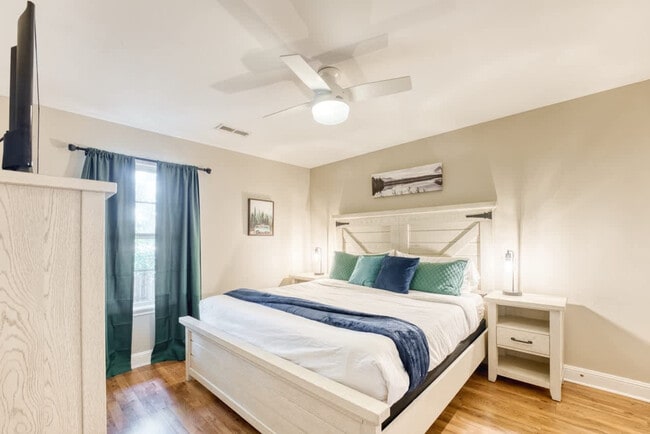 1515 NW Bell Royal Ct unit ID1314699P, Bentonville, AR 72712 - photo 4