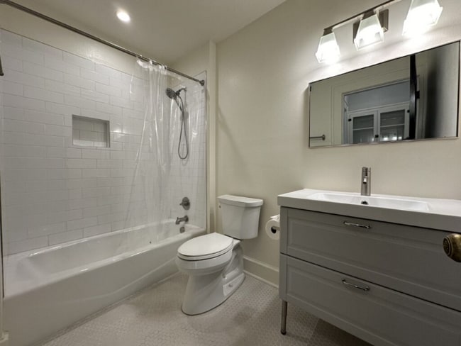 1107 Cumberland St unit 1, Little Rock, AR 72202 - photo 7