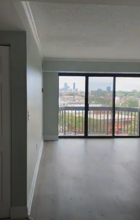 12 Everett St unit 15-803, Allston, MA 02134 - photo 3