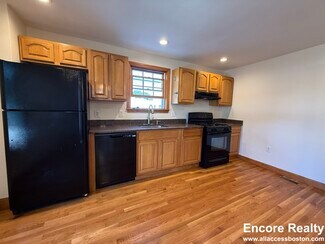 24 Gardner St Unit 1, Newton, MA 02458