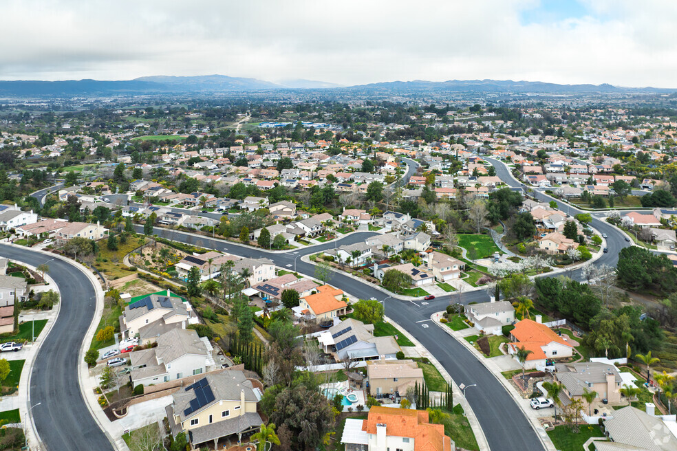 NH_ChardonnayHills_563980_P2_032425 _BY_V4