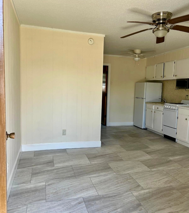 818 Bay St Unit 3, Myrtle Beach, SC 29577