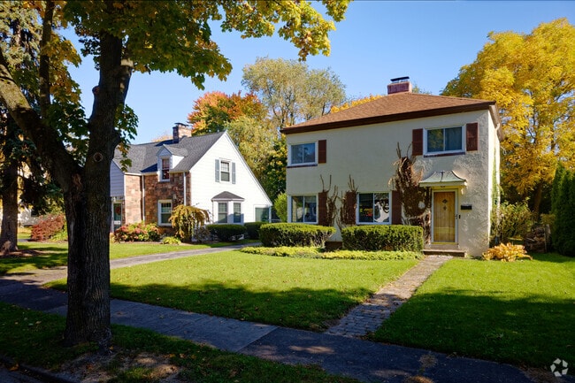 Colonial-style homes can reach up to 2,500 square feet in size.