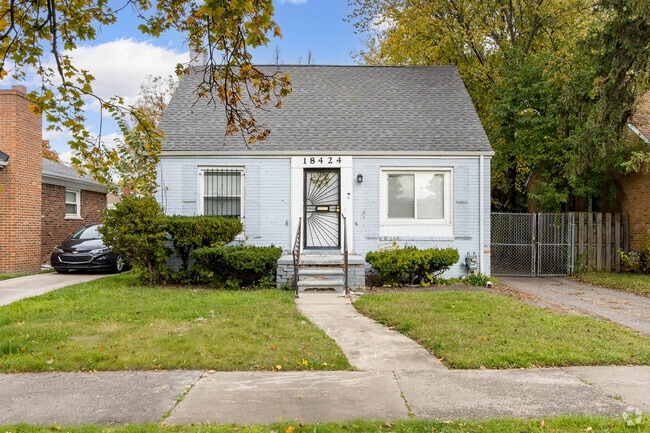Homes feature gorgeous green lots in the Holcomb Community.