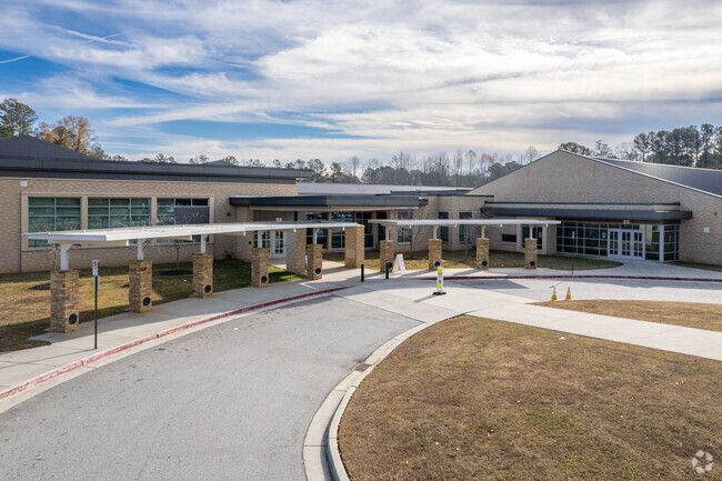 Mcnair Middle School has a student-teacher ratio of 14 to 1.