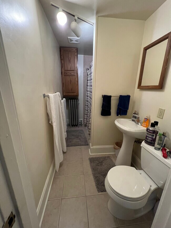 1671 N Van Buren St, Milwaukee, WI 53202 - photo 7