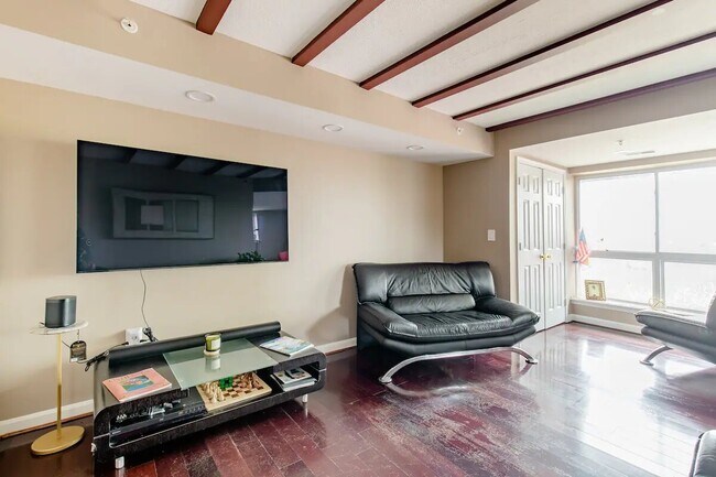 2617 Douglass Place SE unit 303, Washington, DC 20020 - photo 4