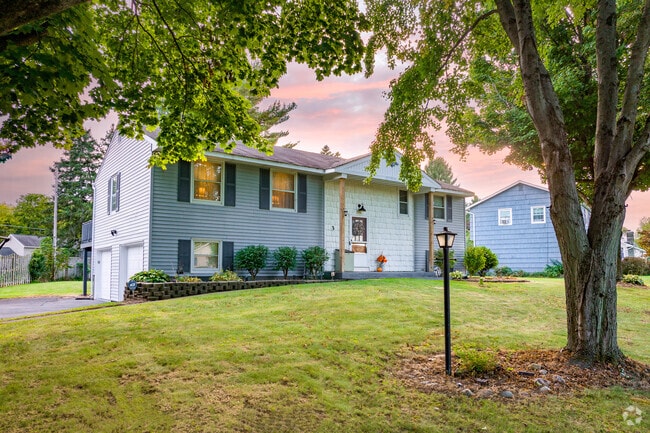 Raised ranch-style homes are incredibly common in Van Buren.