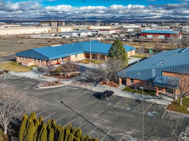 Meridian Academy aerial wide.