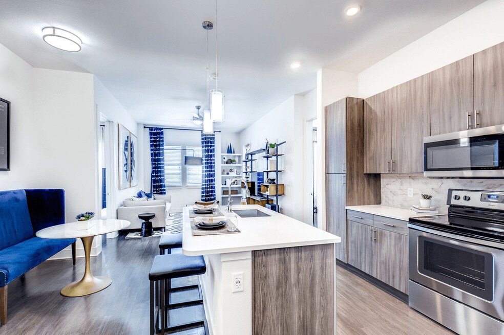 Arabelle Lincoln Station, Lone Tree, CO 80124 - photo 1