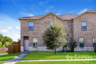 1990 Timber Oaks Dr, Garland, TX 75040