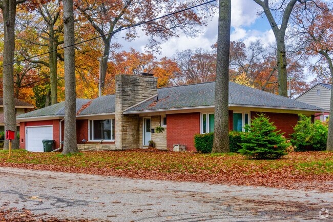 Ranches are another common home style found in Glenside.