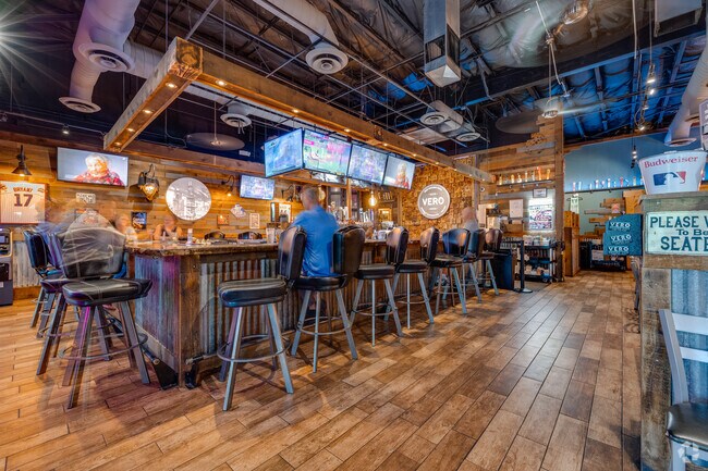 Treat yourself to a slice of Chicago heaven at Superstition Vistas' beloved Vero Chicago Pizza.