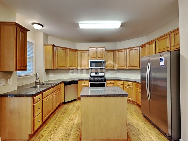 521 Autumn Walk, Canton, GA 30114 - photo 3