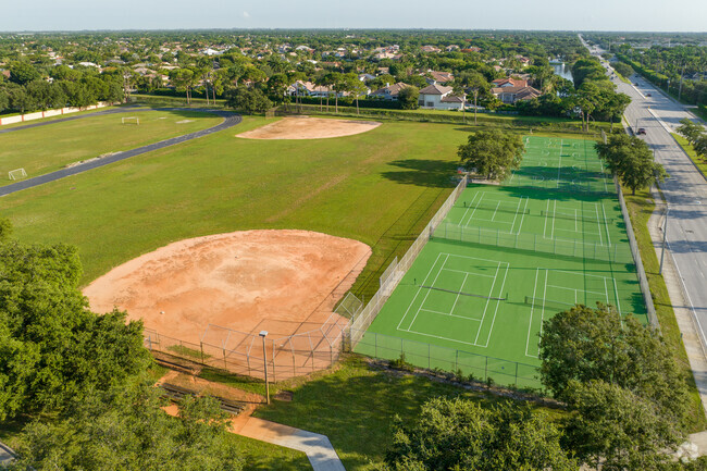 Omni Middle School offers students with a variety of outdoor activities to choose from.