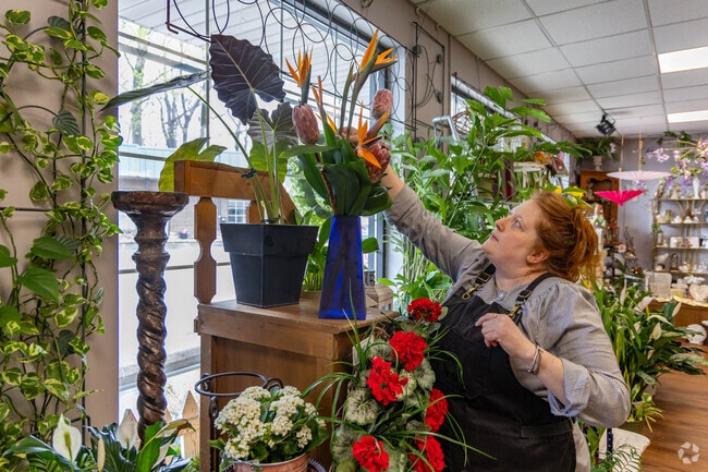 Fassler Florist & Gift Shop in Fort Mitchell has high quality flower arrangements.