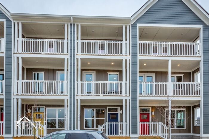 2341 E 18th St, Chattanooga, TN 37404 - photo 1