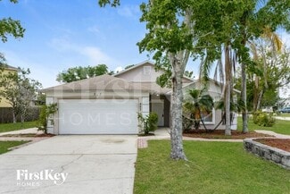 557 Peace Dr, Poinciana, FL 34759
