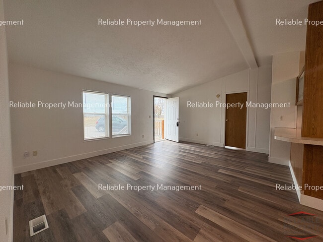 254 N 700 W, Blackfoot, ID 83221 - photo 5