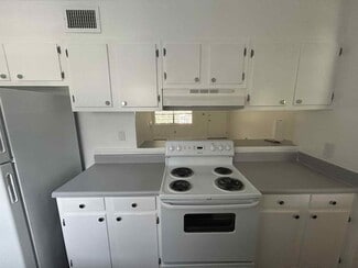 3719 E 8th Ct, Panama City, FL 32401