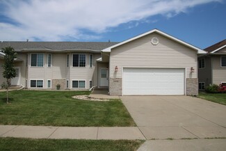 5606 W 58th St, Sioux Falls, SD 57106