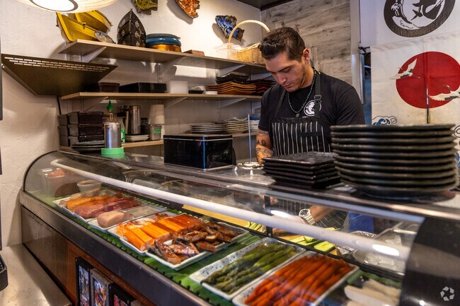 Maru Plus serves up fresh sushi and ramen in the Samos neighborhood.