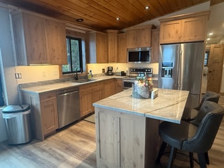 31179 Grinde Bay Ln, Polson, MT 59860