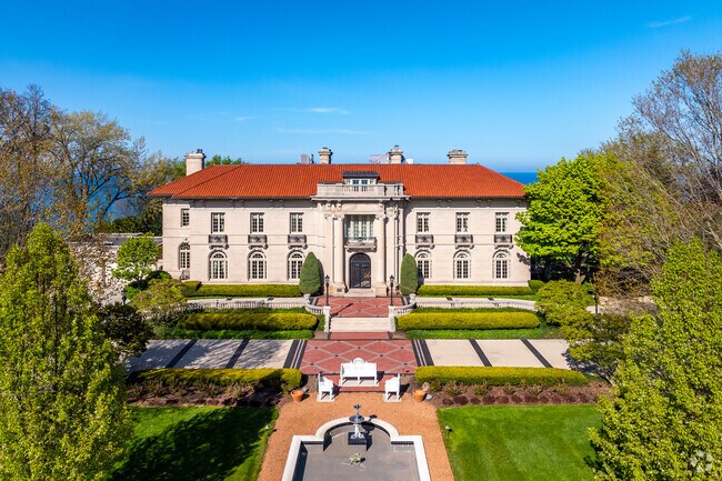Large mansions are found on Whitefish Bay's eastern edge overlooking Lake Michigan.