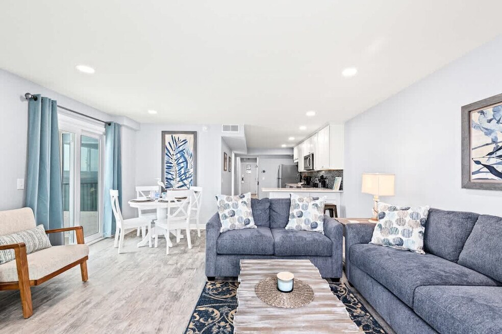 The Summit Beach Resort Condominium unit FL7-ID1354973P, Panama City Beach, FL 32408 - photo 1