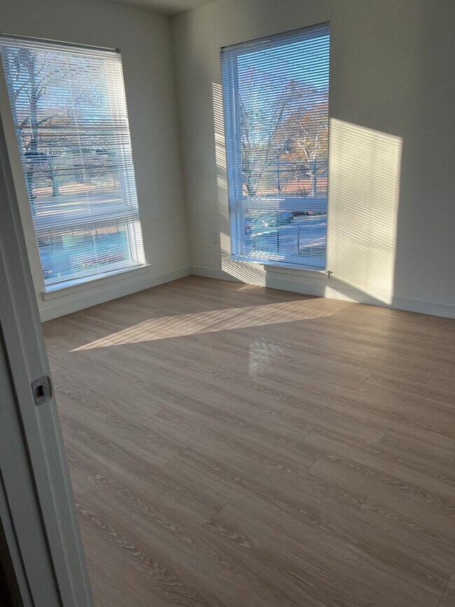 Residences at Westview, Atlanta, GA 30310 - photo 7