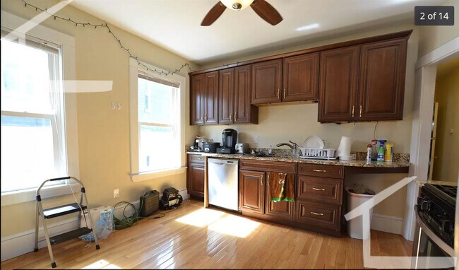 75 Leicester St unit 2, Brighton, MA 02135 - photo 3